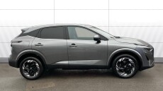 Nissan Qashqai 1.3 DiG-T MH N-Connecta [Glass Roof] 5dr Petrol Hatchback